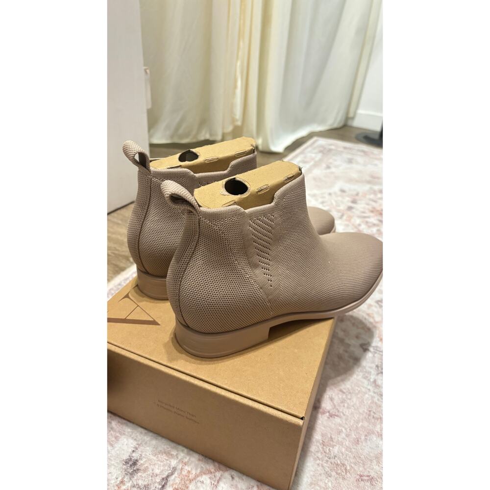 VIVAIA Women's Ryan Slip-On Chelsea Boots Square Toe Warm Taupe 38 / US 7–7.5 - Picture 4 of 7